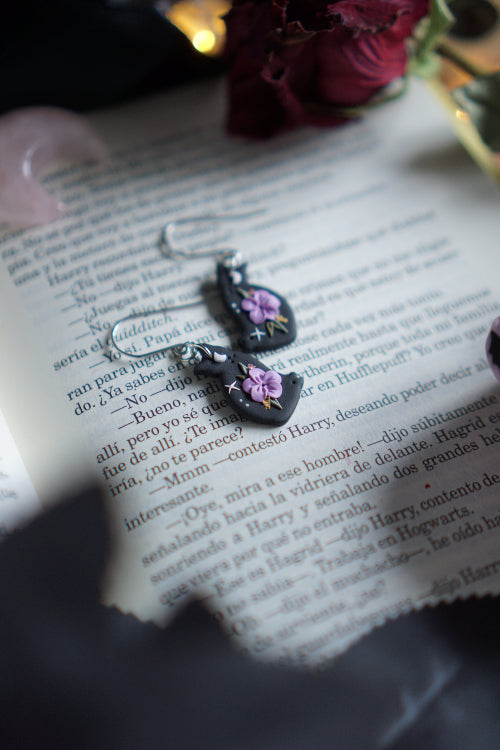 pendientes san valentin, joyas artesanales, pendientes negros, joyas dark, bisuteria celestial, artesana de madrid, pendientes hechos a mano, pendientes goticos, joyas para enamorado, joyas acero inoxidable, pendientes regalo mujer, joyas para novia, pendientes hechos a mano, joyas esotericas.