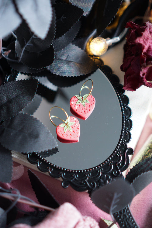 pendientes san valentin, joyas artesanales, pendientes negros, joyas dark, bisuteria celestial, artesana de madrid, pendientes hechos a mano, pendientes goticos, joyas para enamorado, joyas acero inoxidable, pendientes regalo mujer, joyas para novia, pendientes hechos a mano, joyas esotericas.