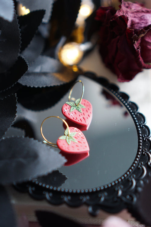 pendientes san valentin, joyas artesanales, pendientes negros, joyas dark, bisuteria celestial, artesana de madrid, pendientes hechos a mano, pendientes goticos, joyas para enamorado, joyas acero inoxidable, pendientes regalo mujer, joyas para novia, pendientes hechos a mano, joyas esotericas.