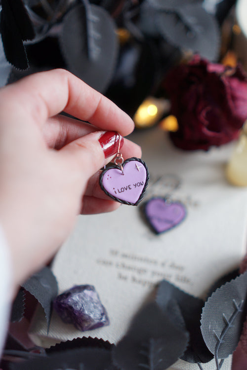 pendientes san valentin, joyas artesanales, pendientes negros, joyas dark, bisuteria celestial, artesana de madrid, pendientes hechos a mano, pendientes goticos, joyas para enamorado, joyas acero inoxidable, pendientes regalo mujer, joyas para novia, pendientes hechos a mano, joyas esotericas.