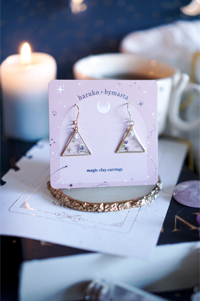 The Transparent Triangle