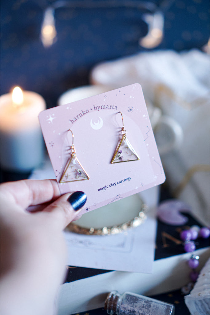 The Transparent Triangle
