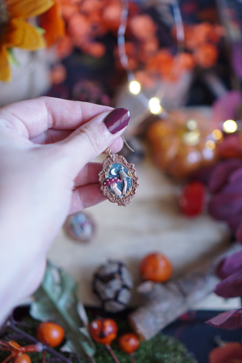 The Mushroom Cameo