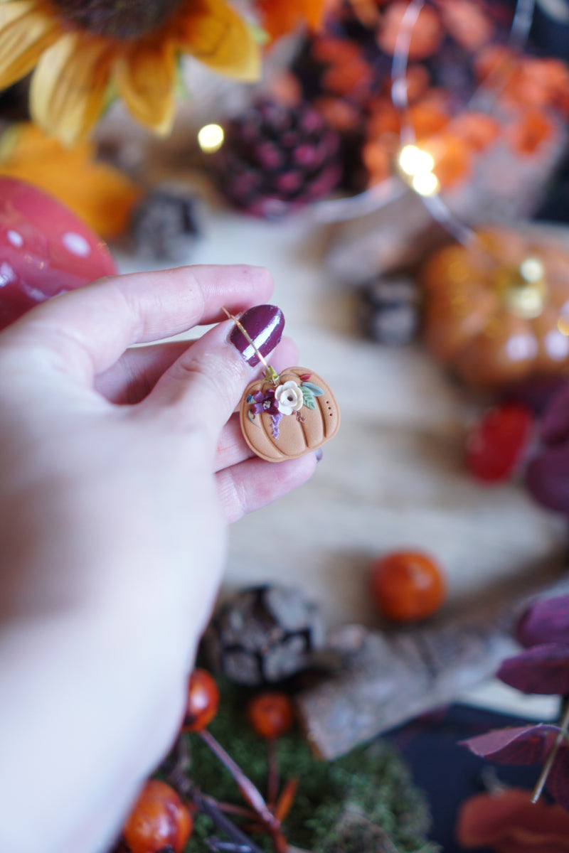 The Floral Pumpkin