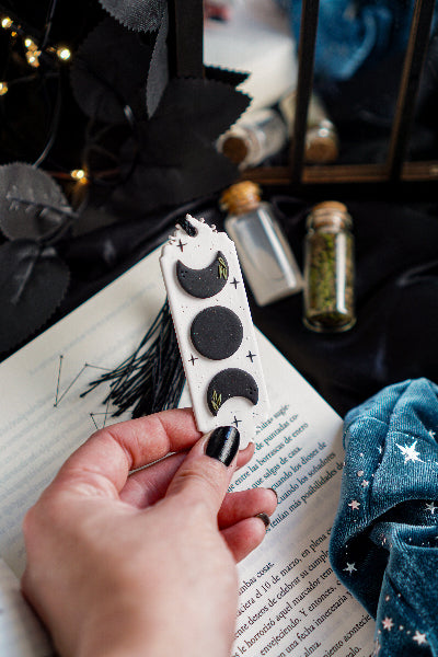 White Moon - Bookmark