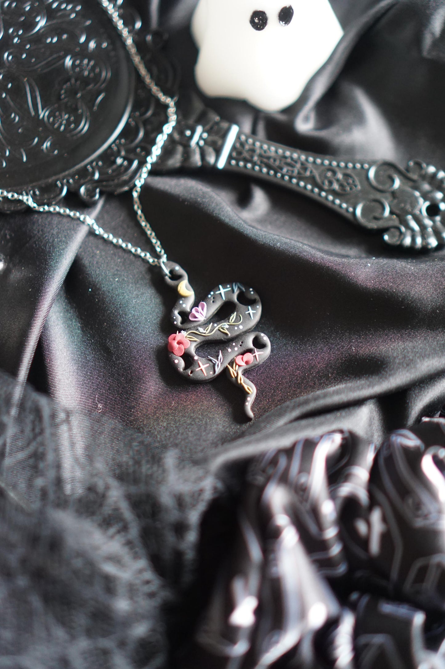The Serpent Necklace