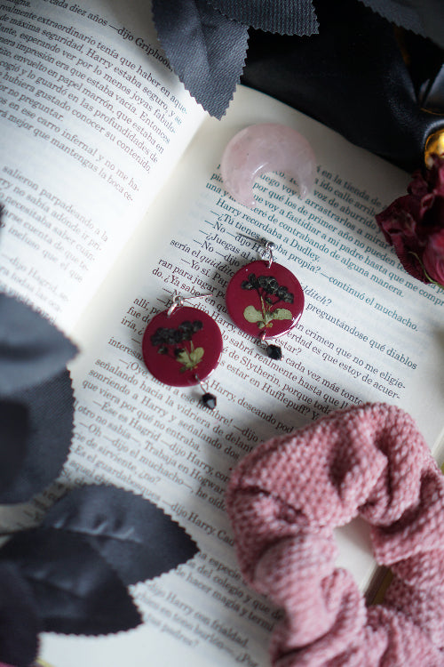pendientes san valentin, joyas artesanales, pendientes negros, joyas dark, bisuteria celestial, artesana de madrid, pendientes hechos a mano, pendientes goticos, joyas para enamorado, joyas acero inoxidable, pendientes regalo mujer, joyas para novia, pendientes hechos a mano, joyas esotericas.