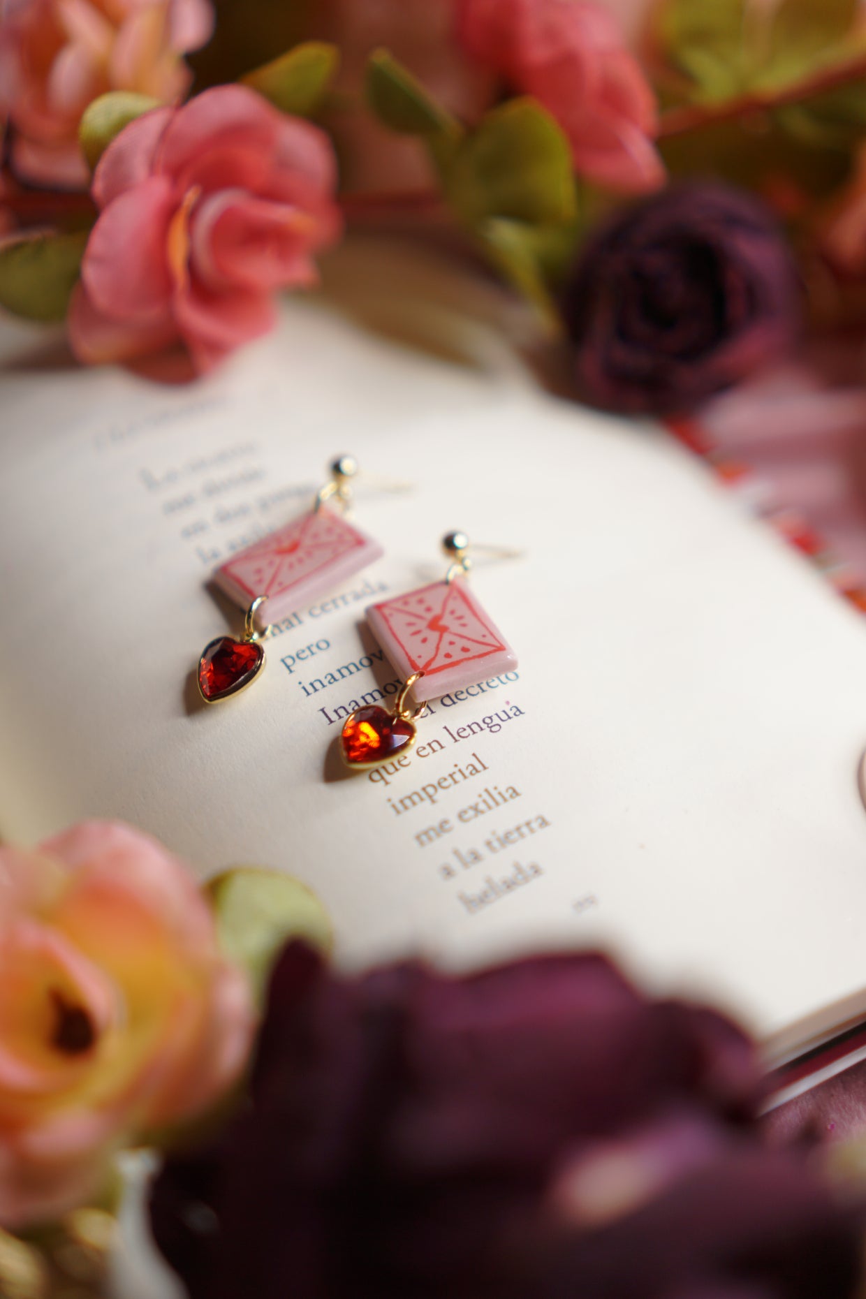 The Folded Poem
