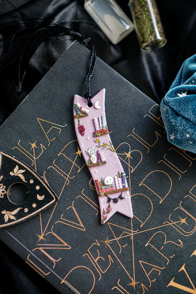 Lilac Shelf - Bookmark
